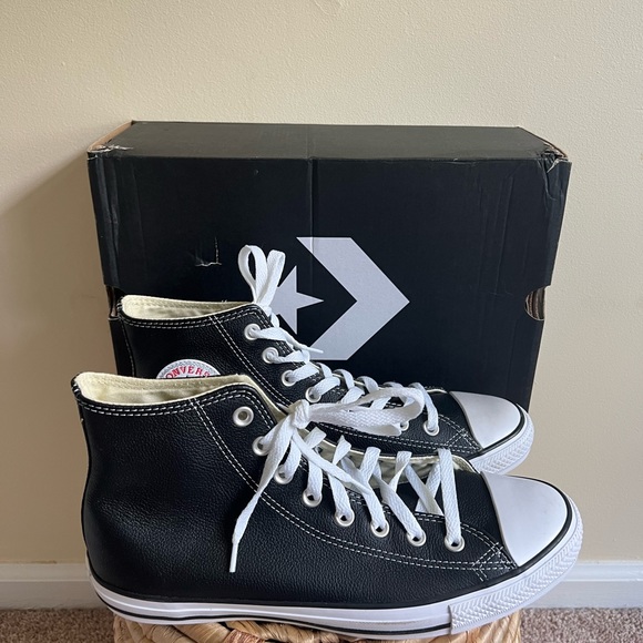 Converse Chuck Taylor All Star Leather - Picture 2 of 6
